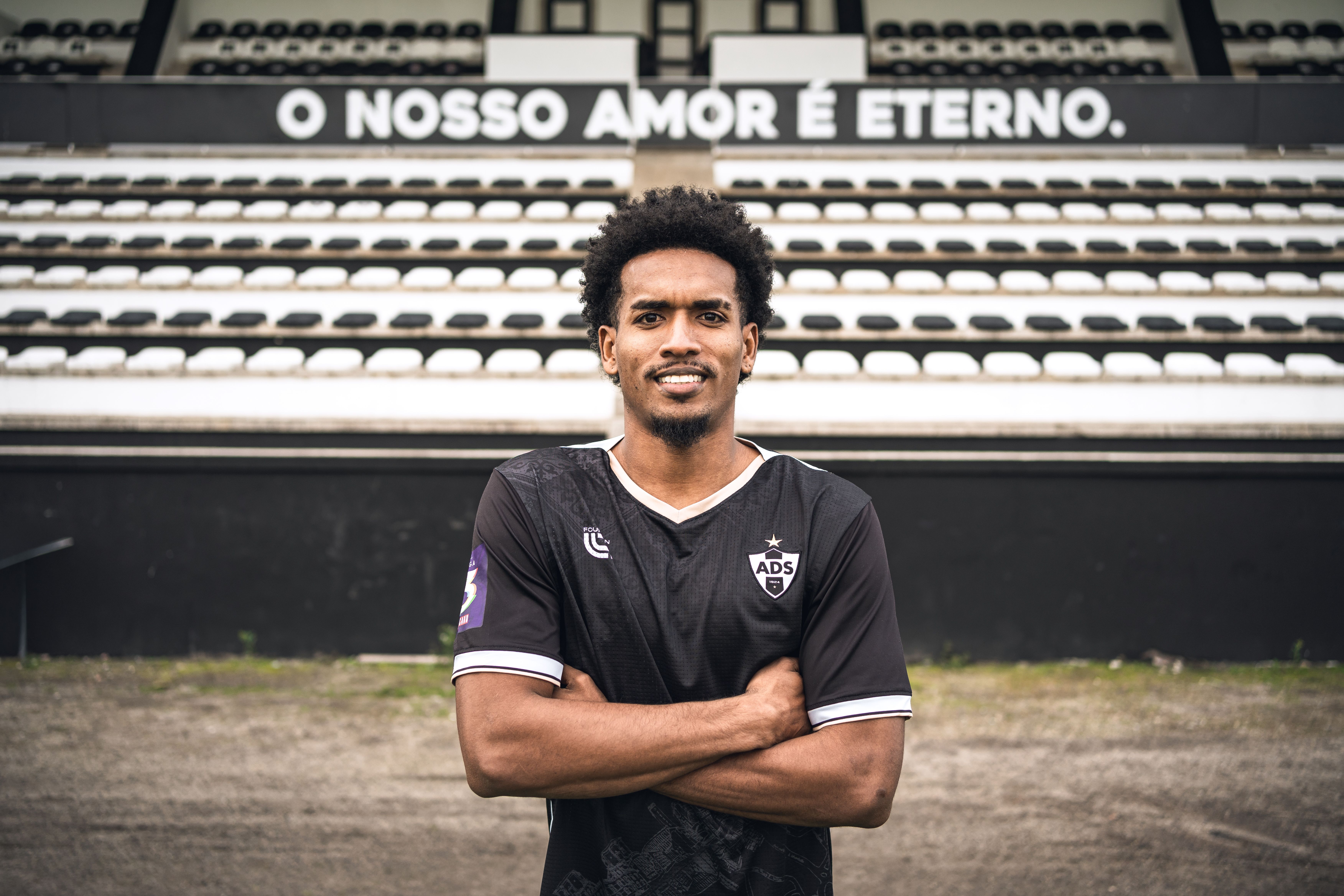 Jean Maicol é reforço para o ataque